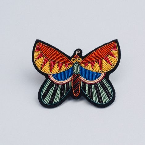Butterfly brooch (Box size M)