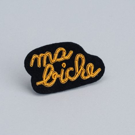 Ma biche brooch (Box size S)