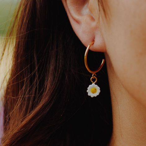 Daisy hoop earrings