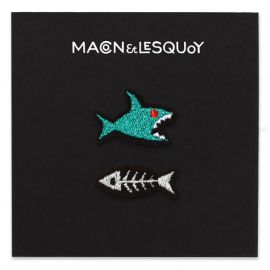 shark and bone crests - Macon & Lesquoy