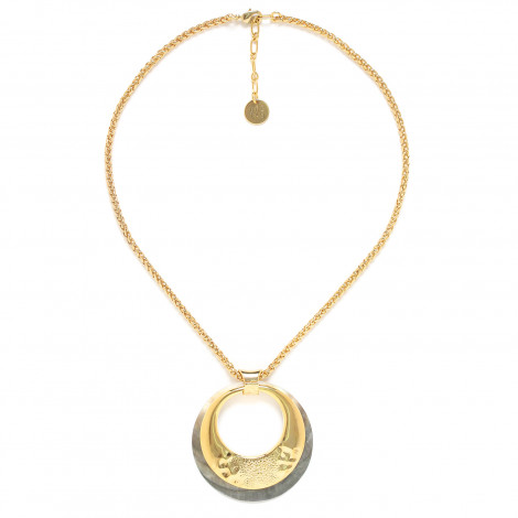 golden necklace with black lip pendant "Manta"