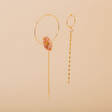 Asymmetrical hoop earrings. Pink mother-of-pearl 3cm