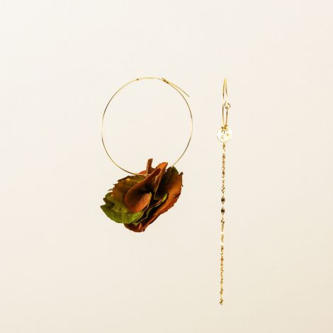 Two-tone green-brown hydrangea hoop earrings