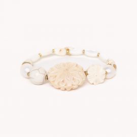 Stretch bracelet with carved bone bead "Pondichery" - Nature Bijoux